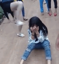 海南15岁女孩遭扒衣围殴视频完整版 海南临高打人视频女主角是谁照片资料