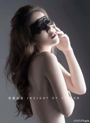   屌丝心中的女神张乐吟，模特张乐吟丨写真丨性感照