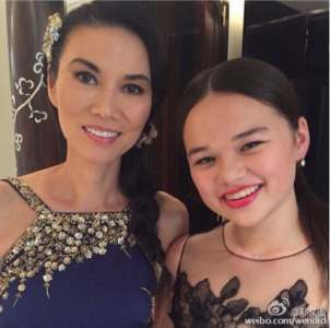 邓文迪女儿是谁 胖版米兰达可儿格雷丝资料照片曝光