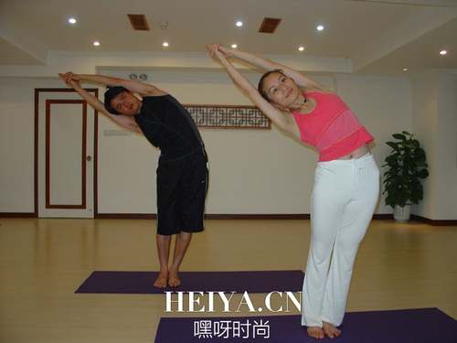 真人演示全套高温瑜伽26式,值得收藏(附高温瑜伽视频)| jiaren.org 真人演示全套高温瑜伽26式,值得收藏(附高温瑜伽视频)| jiaren.org