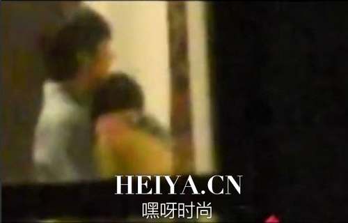 王大治为何能追上董洁？| heiya.cn
