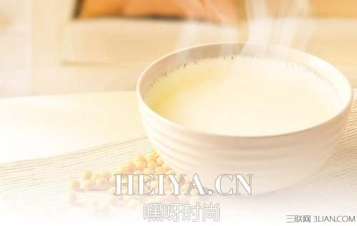 女性吃什么食物丰胸 轻松拥有性感美胸