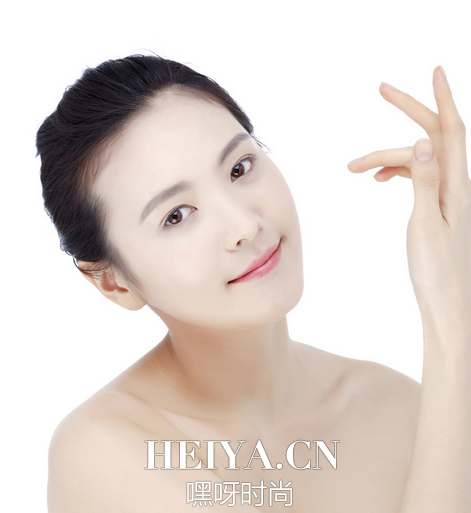什么样的人比较容易长脂肪粒   皮肤缺水容易长脂肪粒吗