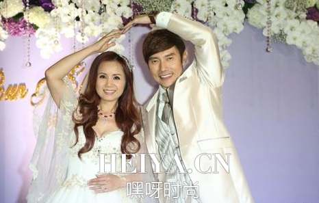 包伟铭的老婆是谁个人资料背景照片揭秘  包伟铭多大了年龄曝光