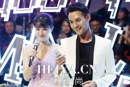天猫双11晚会王凯演唱表演视频合集观看_双十一晚会王凯被谁吓懵