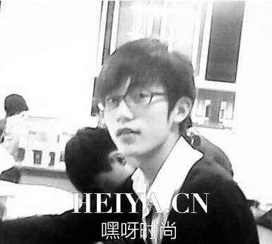 闫亮个人资料照片_掏鸟16只被判10年引热议 闫亮个人资料照片_掏鸟16只被判10年引热议