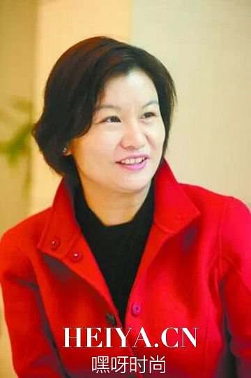 新一佳董事长李彬兰个人资料简介 李彬兰儿子
