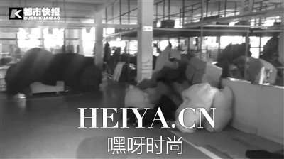 宁波俩失联男童被找到:一堆衣服压着 不幸身亡