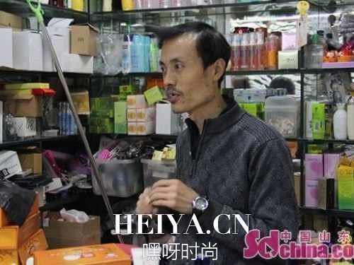 山师东路“怪蜀黍”:我是个“缺心眼儿”的普通人(组图)
