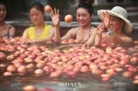 水果温泉边泡边吃是真的吗 会不会太重口~