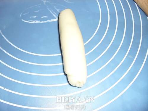 榨菜鲜肉月饼的做法步骤10